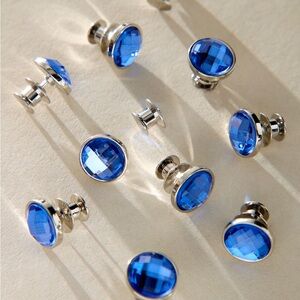 Free People Stunner Stud pack in sapphire NWT